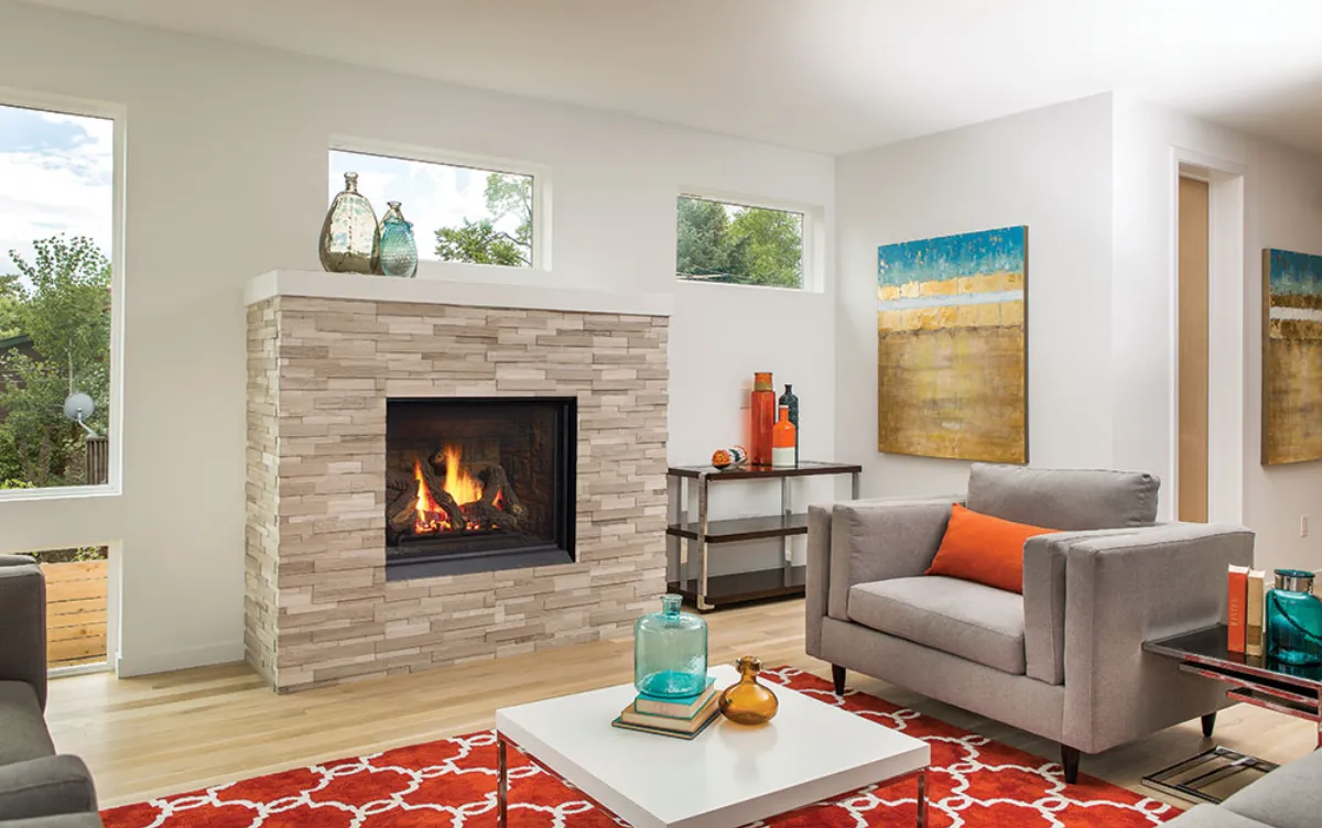 B36XTCE room01 gallery01 1